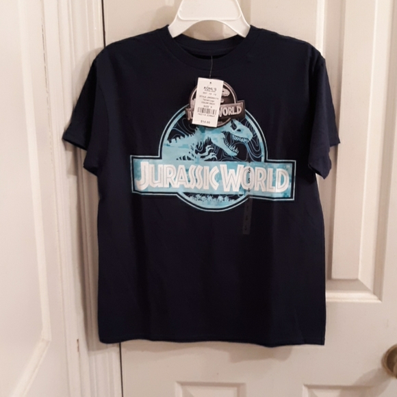 Jurassic World shirt - Picture 1 of 3